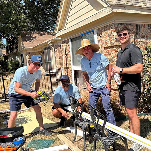 Wedgewood Homes and Hearts & Hammers Team Up for Home Restoration Project