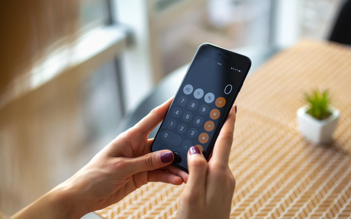 How Much Does It Cost to Sell a House? Net Proceeds vs. List Price Explained