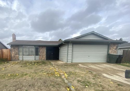 House exterior of the Sacramento home purchased by Wedgewood Homes