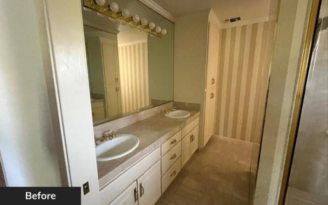 Bathroom before renovation by Wedgewood Homes