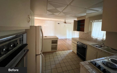 Kitchen before renovation by Wedgewood Homes