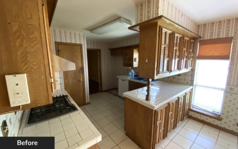 Kitchen before renovation by Wedgewood Homes